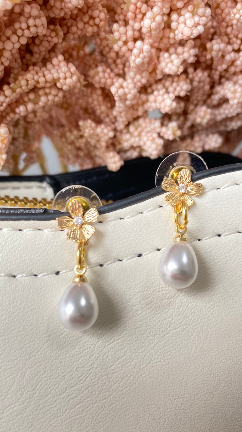 Gold Flower with Pearl Drop