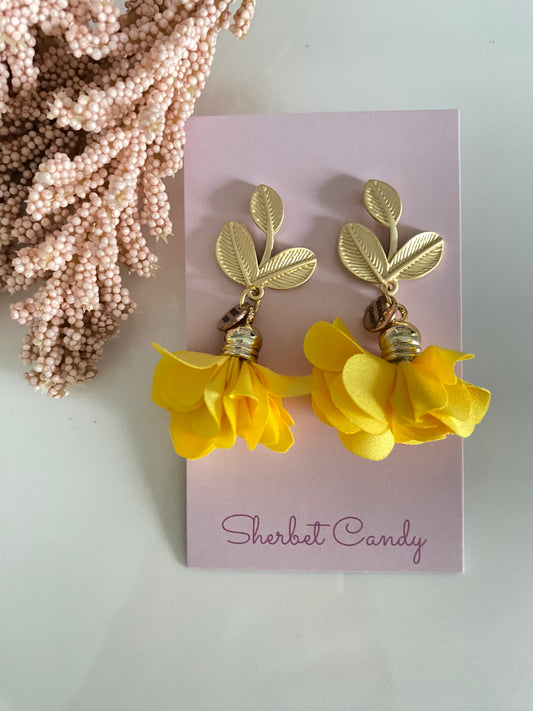 Yellow Fabric Flower with Matte Gold Leaf Stud